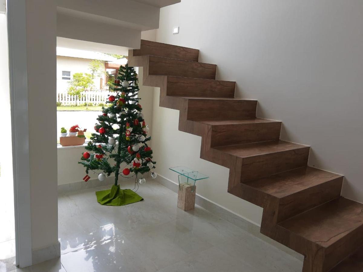 Holiday home Casa Alto Padrao Em Em Ubatuba