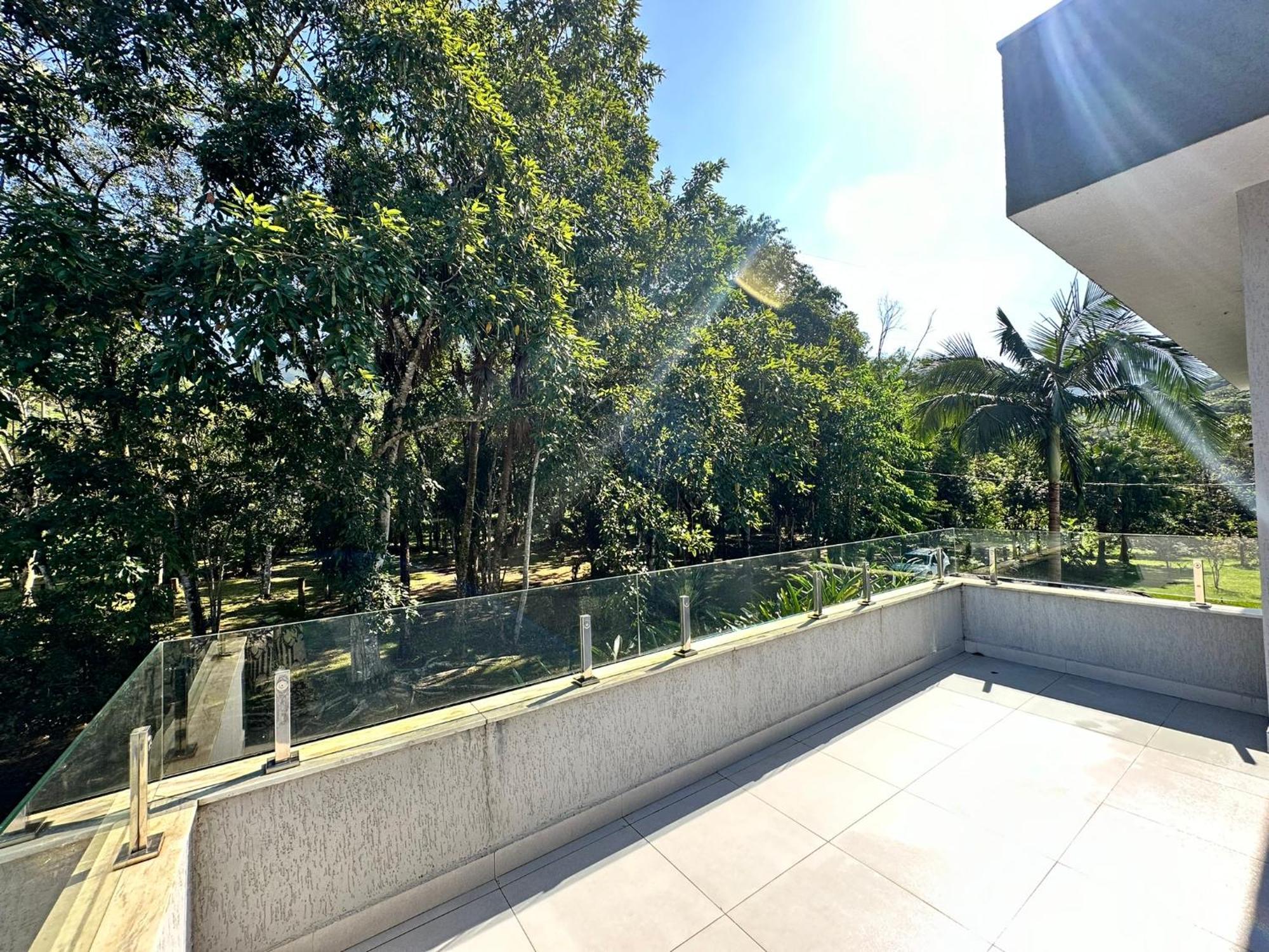 Casa Alto Padrão Em Em *